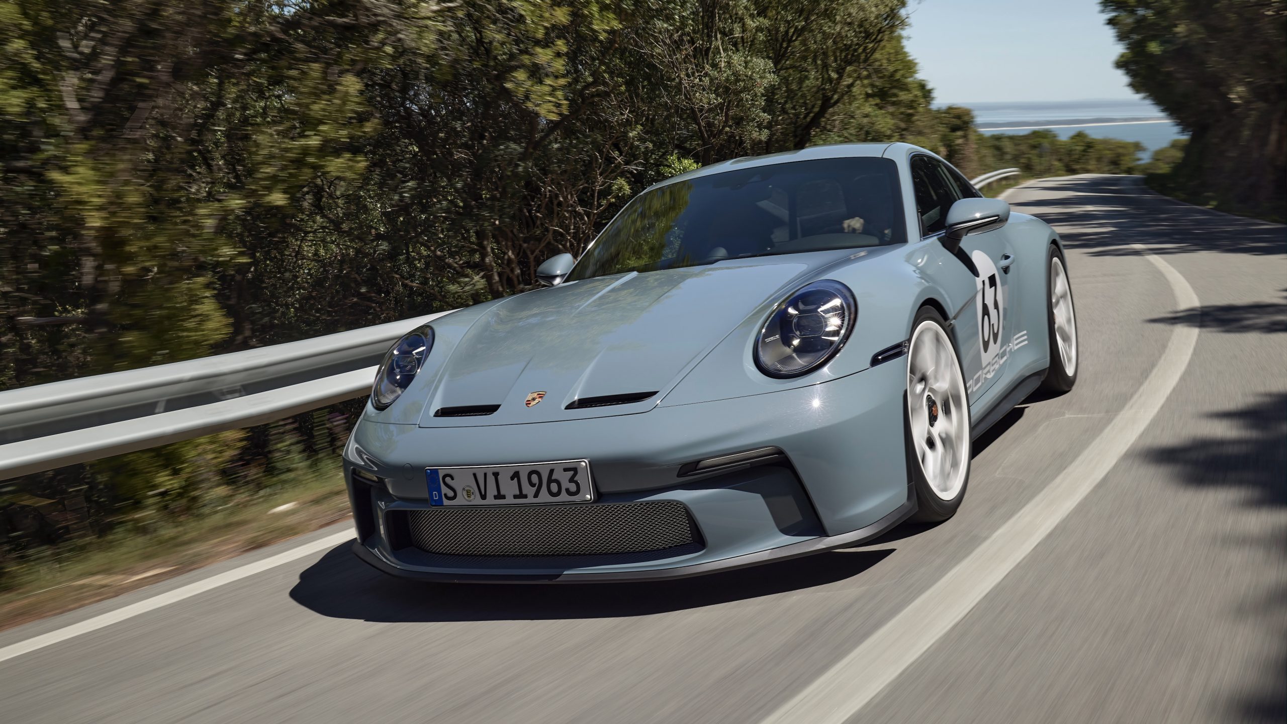 Less weight, more cost for the new Porsche 911 S/T Hagerty UK