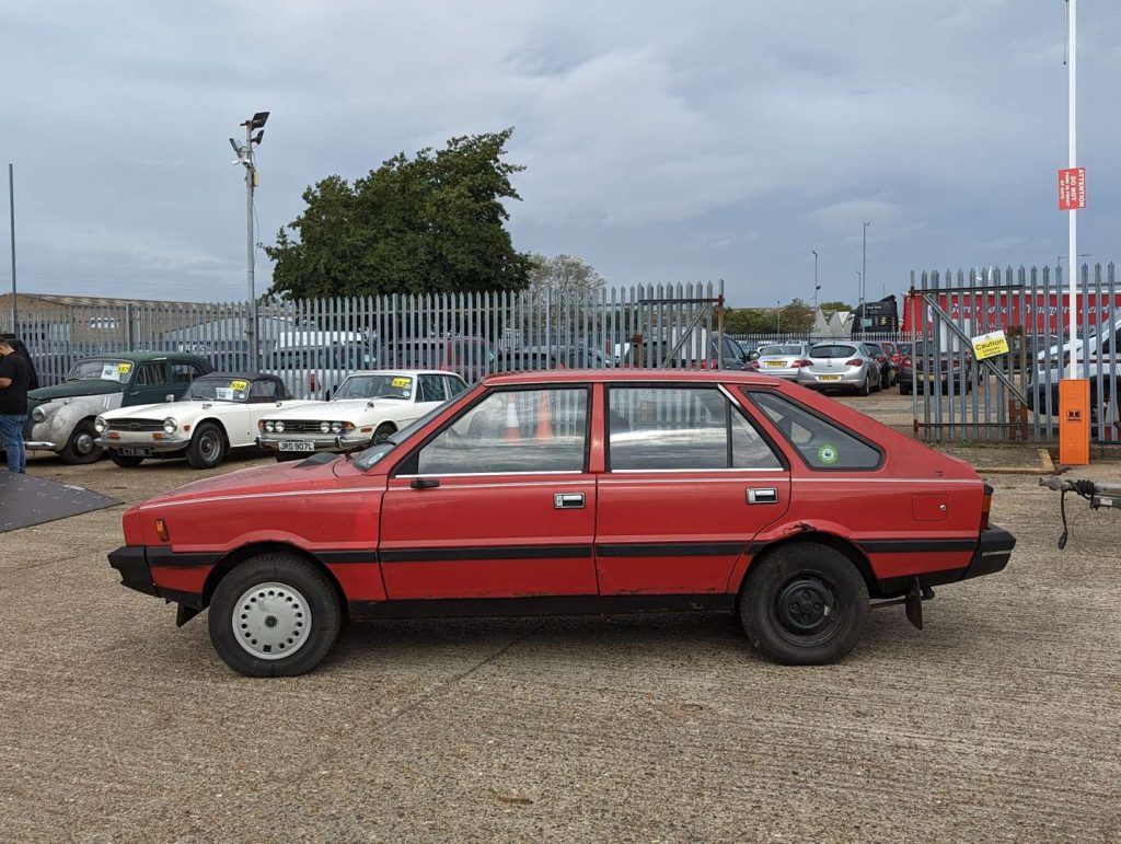 FSO Polonez profile