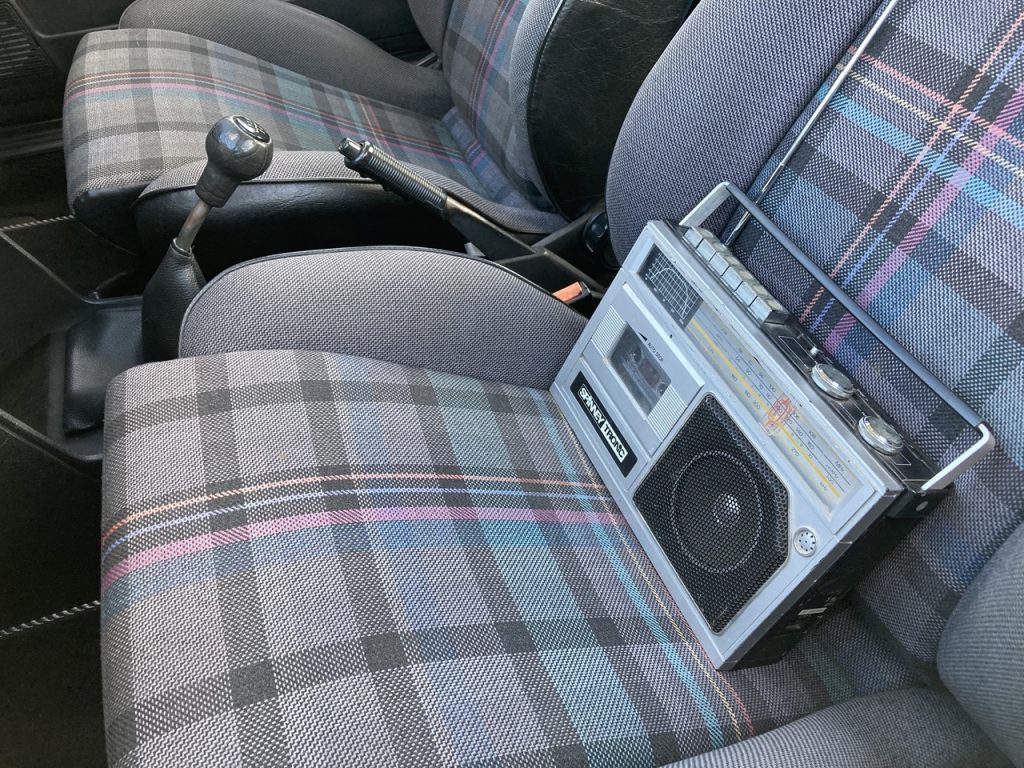 1990 VW Scirocco interior