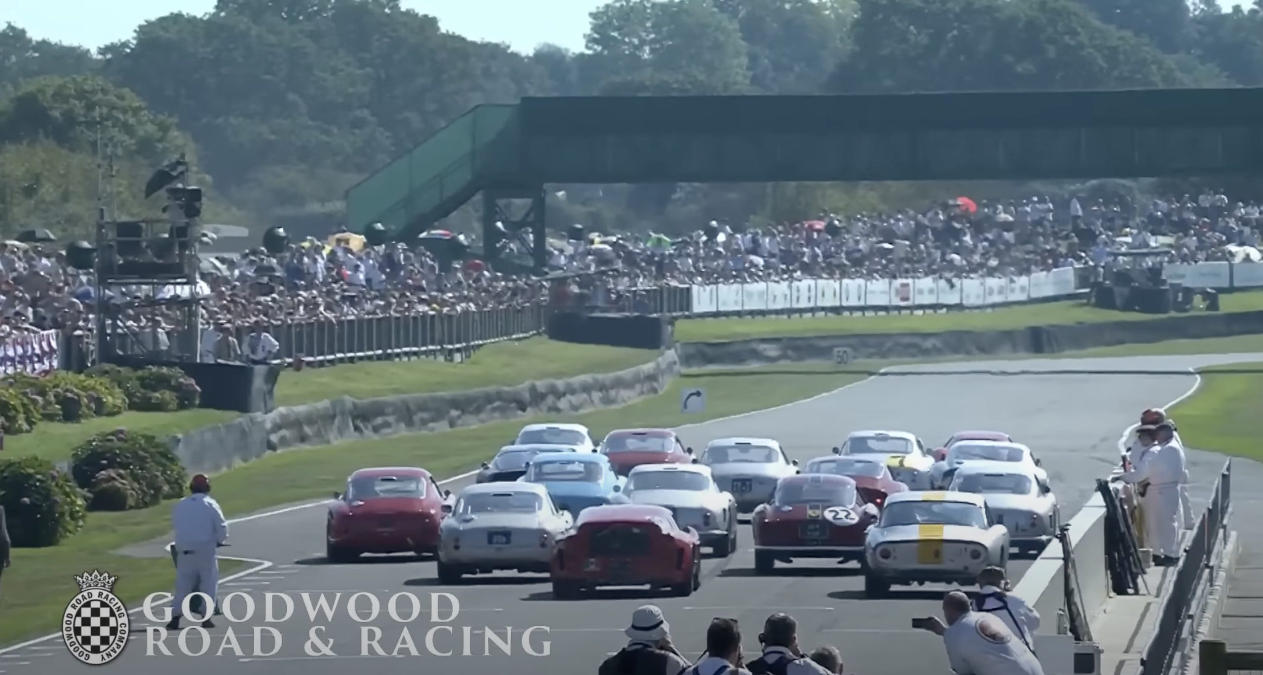Goodwood Revival: Ferrari 250 thrills and spills in the Lavant Cup