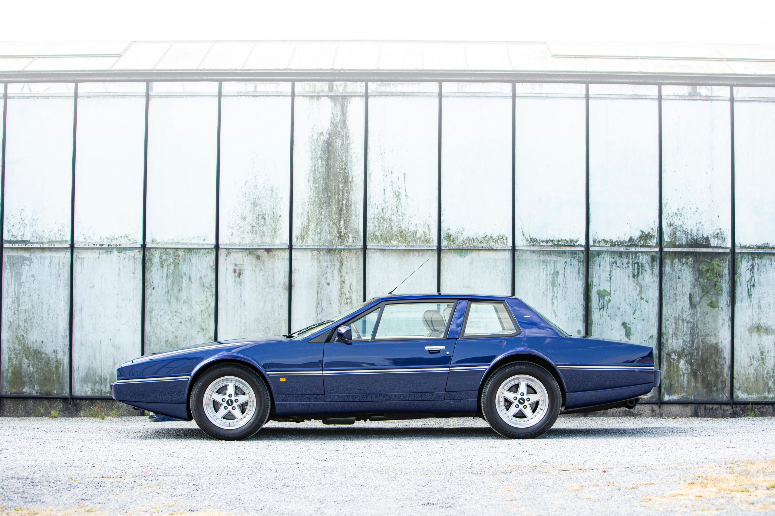 Aston Martin Virage prototype