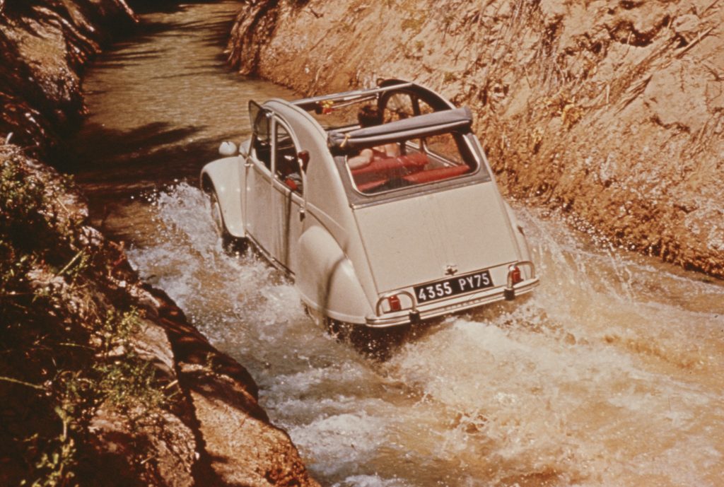 Citroen 2CV off road