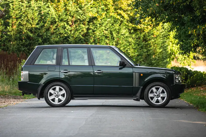 2004 Range Rover owned by Queen Elizabeth II 5
