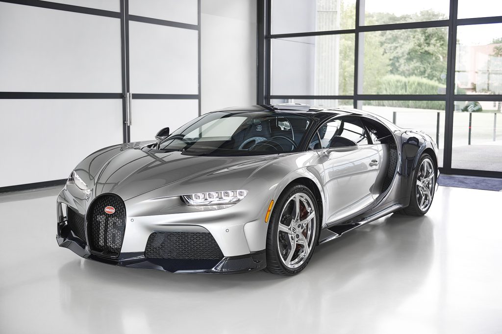 Bugatti Chiron SS front three quarter