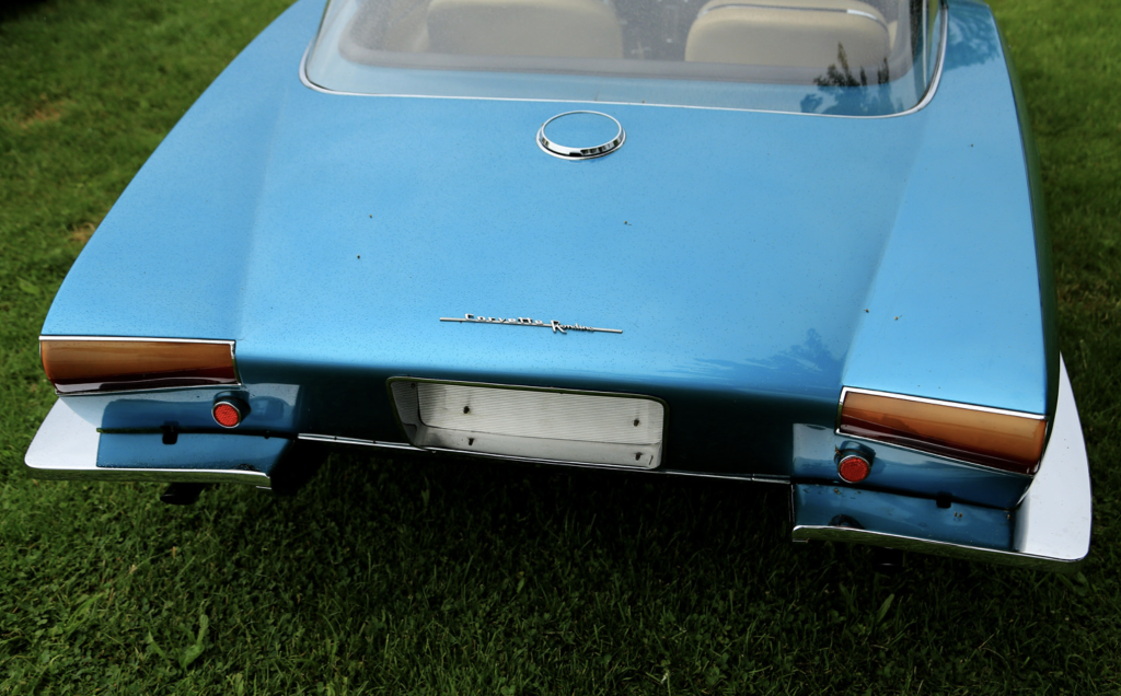 Chevrolet-Corvette-Rondine-Pininfarina-1963 rear end