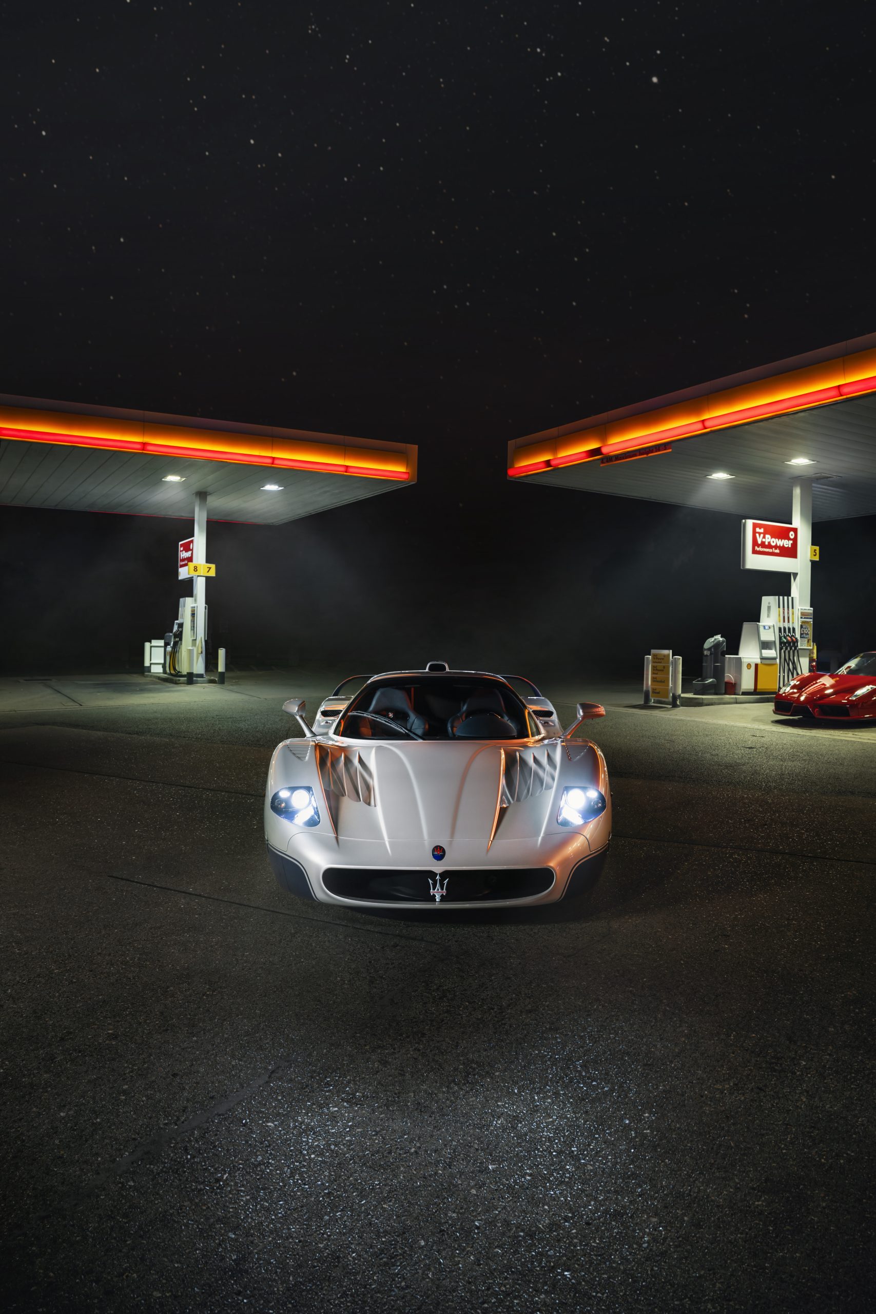 Ferrari Enzo Maserati MC12 8