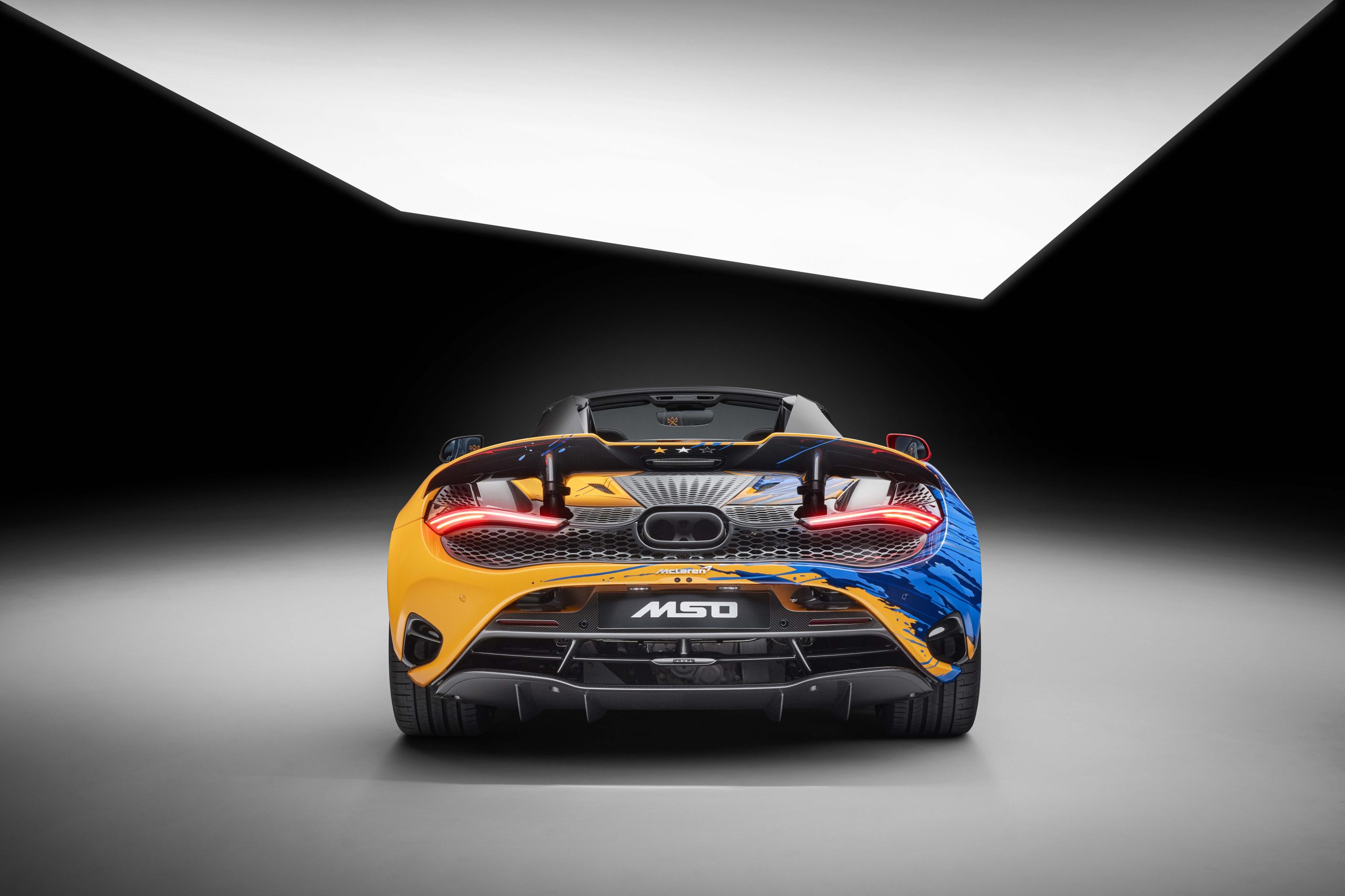 McLaren_TripleCrown_ArtCar_DeadRear