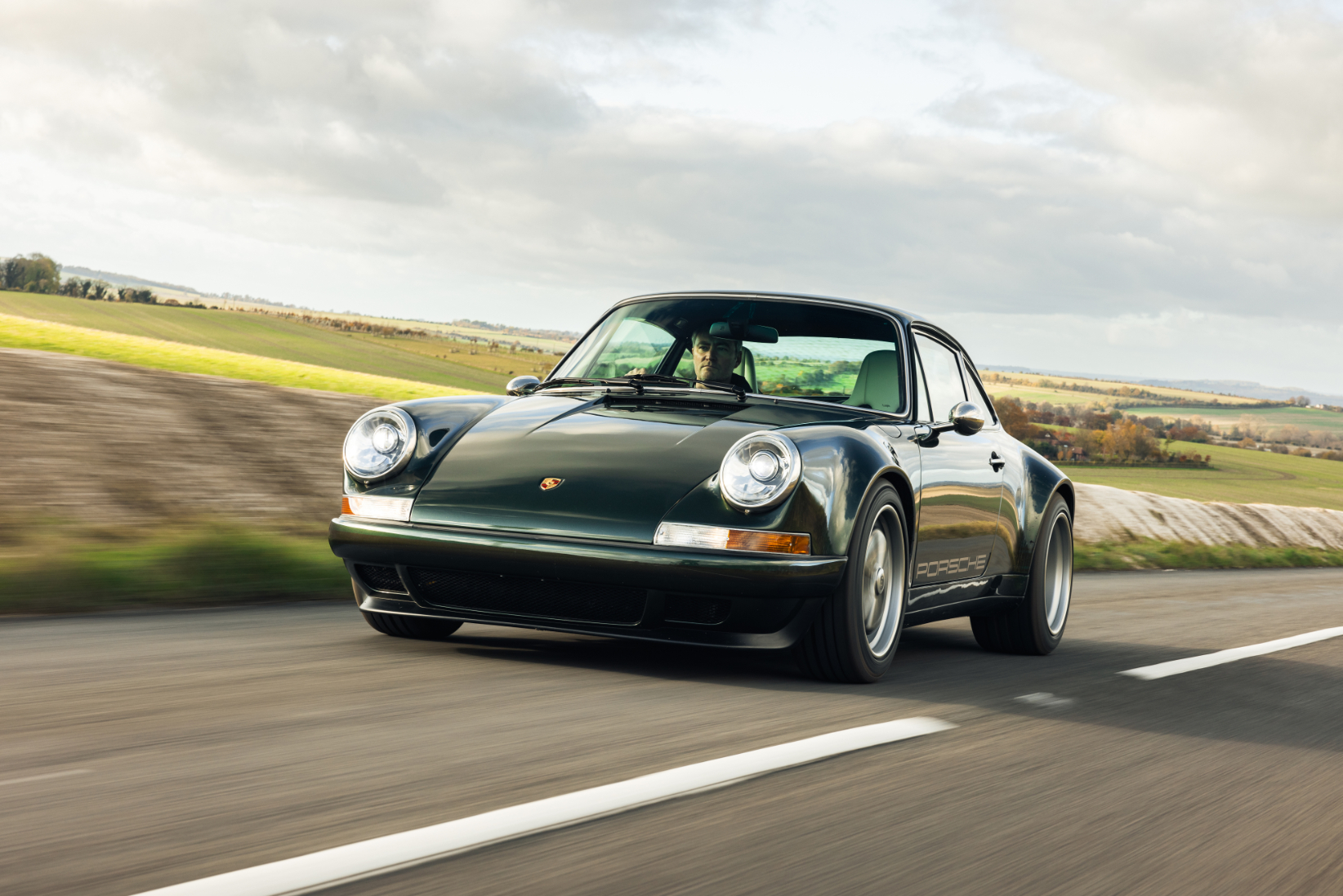 This Porsche 911 restomod is all about the ally