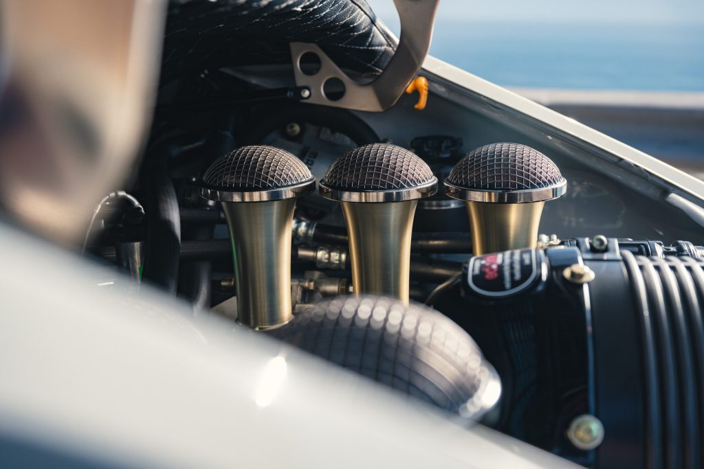 Singer reimagined 911 engine details