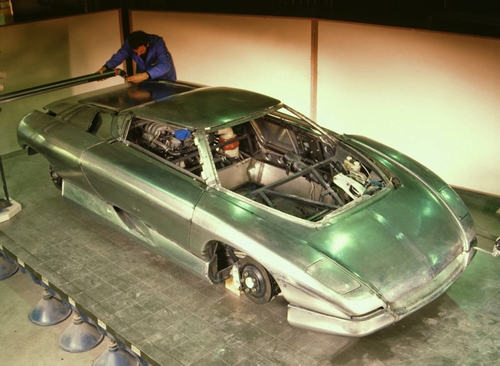 Novola Corvette concept high angle
