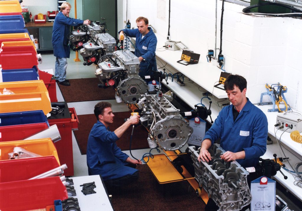 Aston Martin DB7 engine production