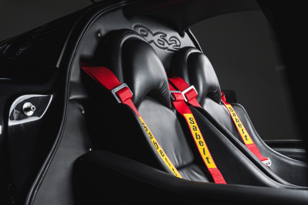 Schuppan 962 CR seats