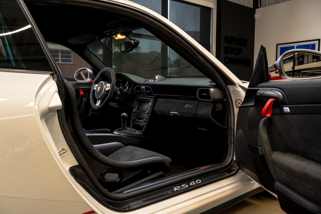 Porsche 997.2 GT3 RS 4.0 cabin