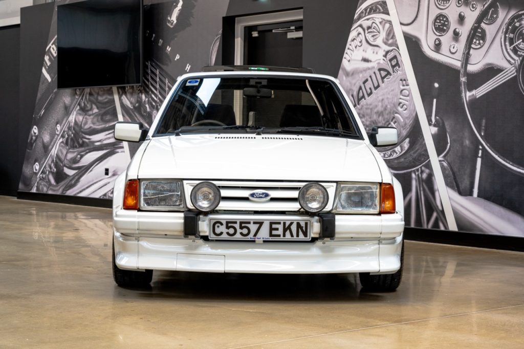 Ford Escort RS Turbo nose