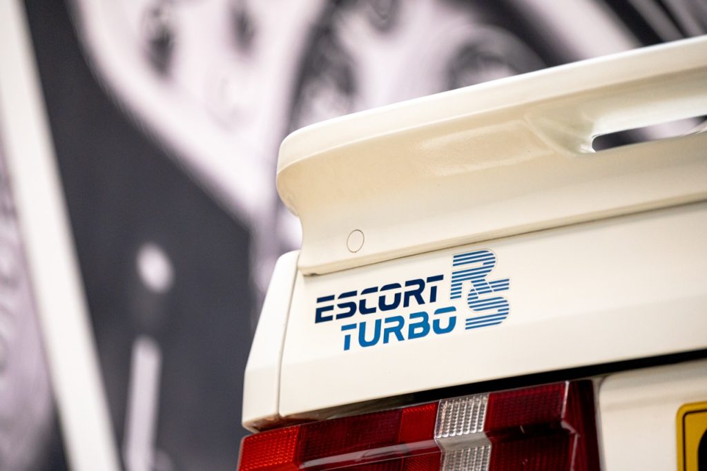 Ford Escort RS Turbo rear script