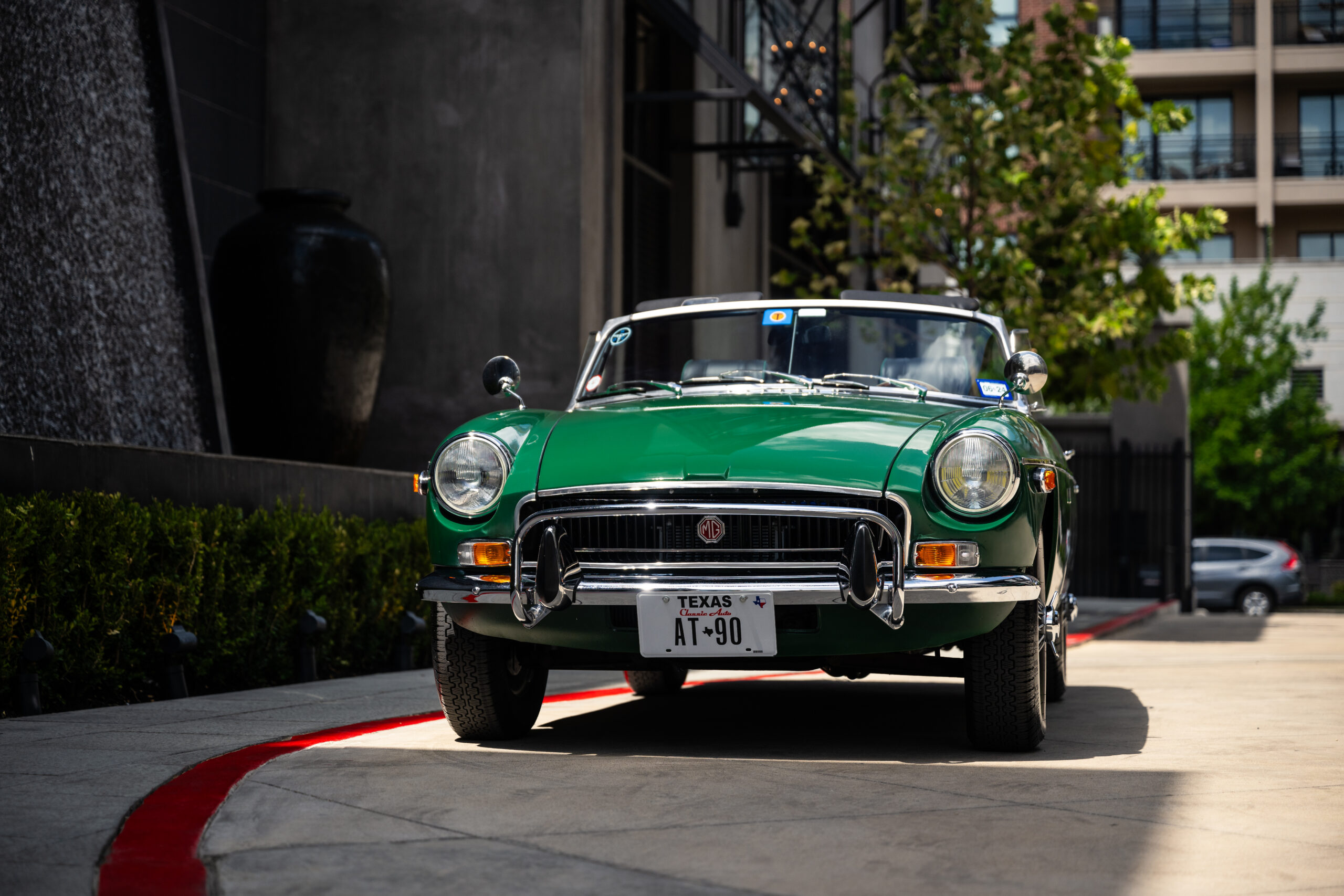 I breathed life anew into my 1970 MGB thanks to hard work – and rattle cans