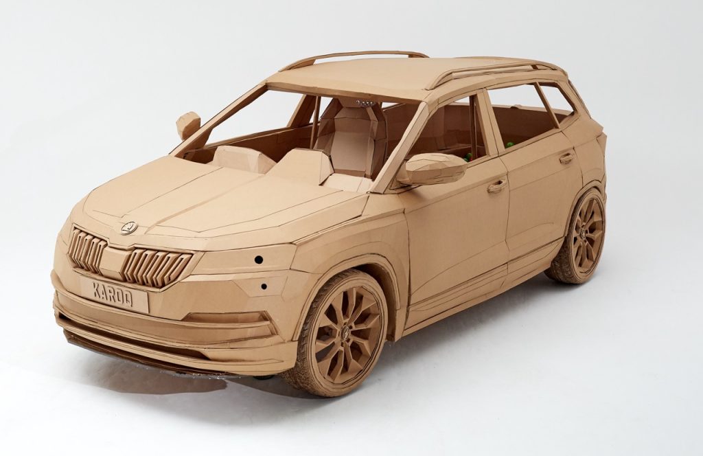 Skoda Karoq cardboard
