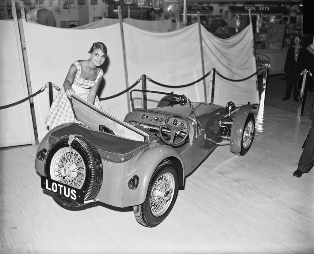 Lotus 7 kit car