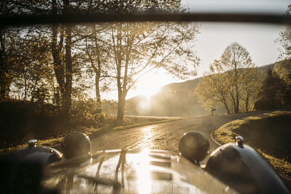 Lotus 7 sunrise