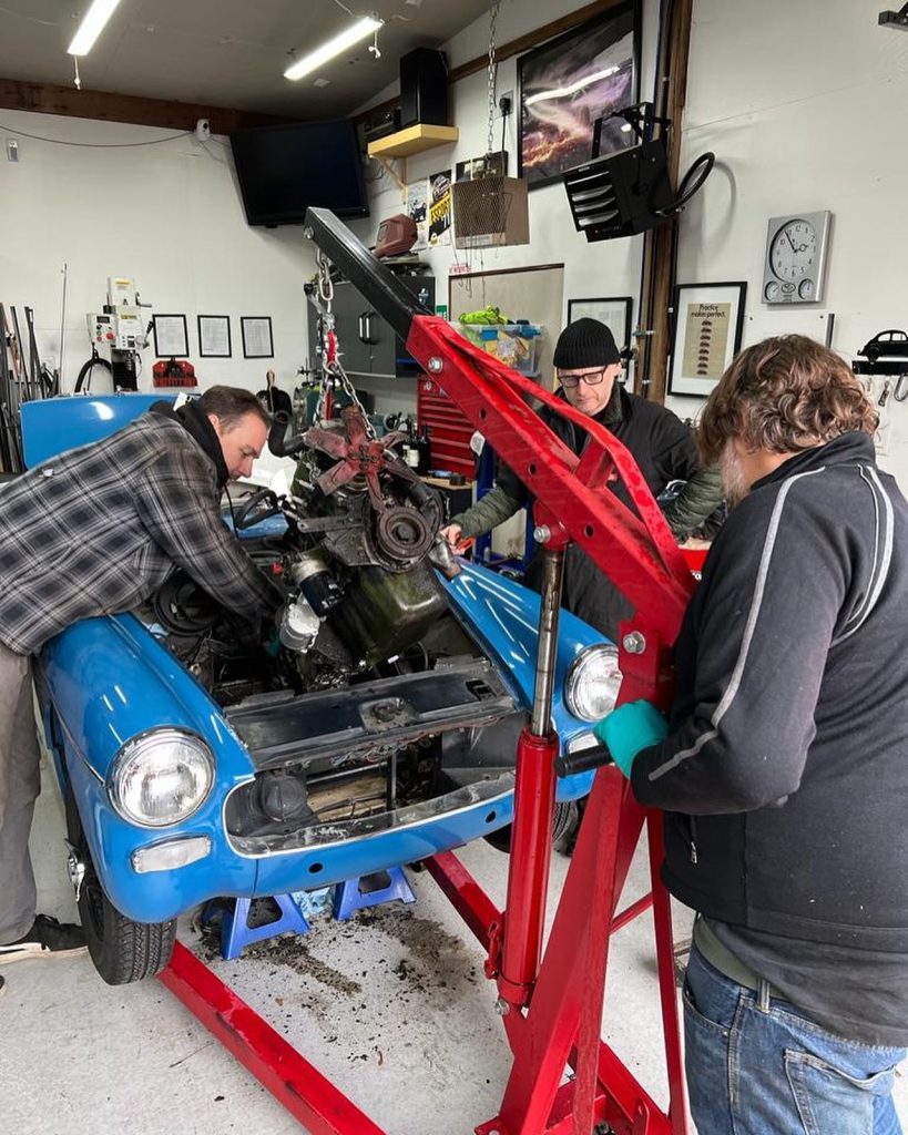 1967 MG Midget engine pull