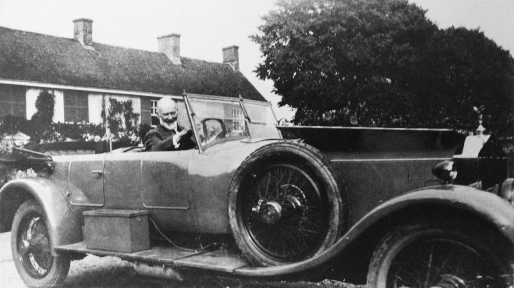 Henry Royce in Rolls-Royce Phantom I prototype