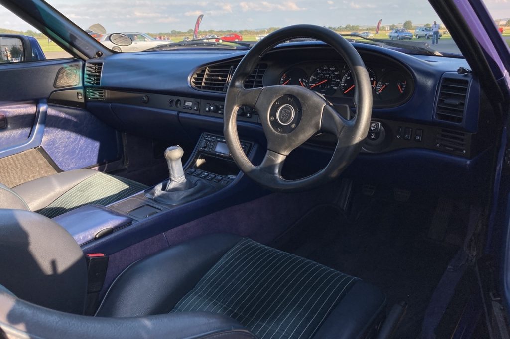 Porsche 944 interior