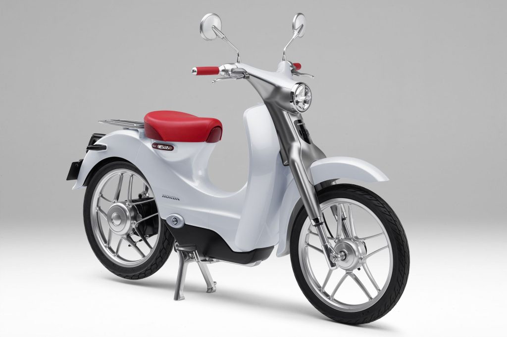 Honda EV Cub concept front 3/4