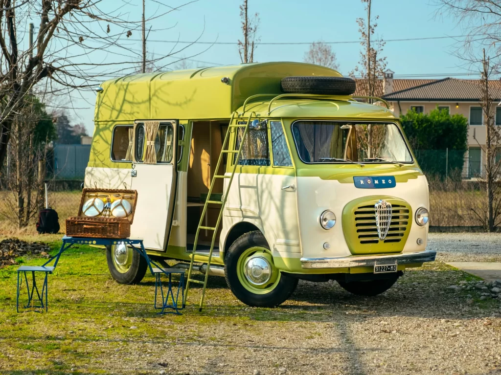 Alfa Romeo camper