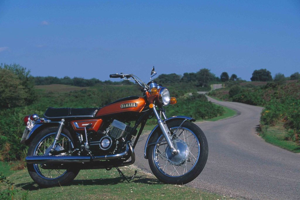 1970 Yamaha YR5