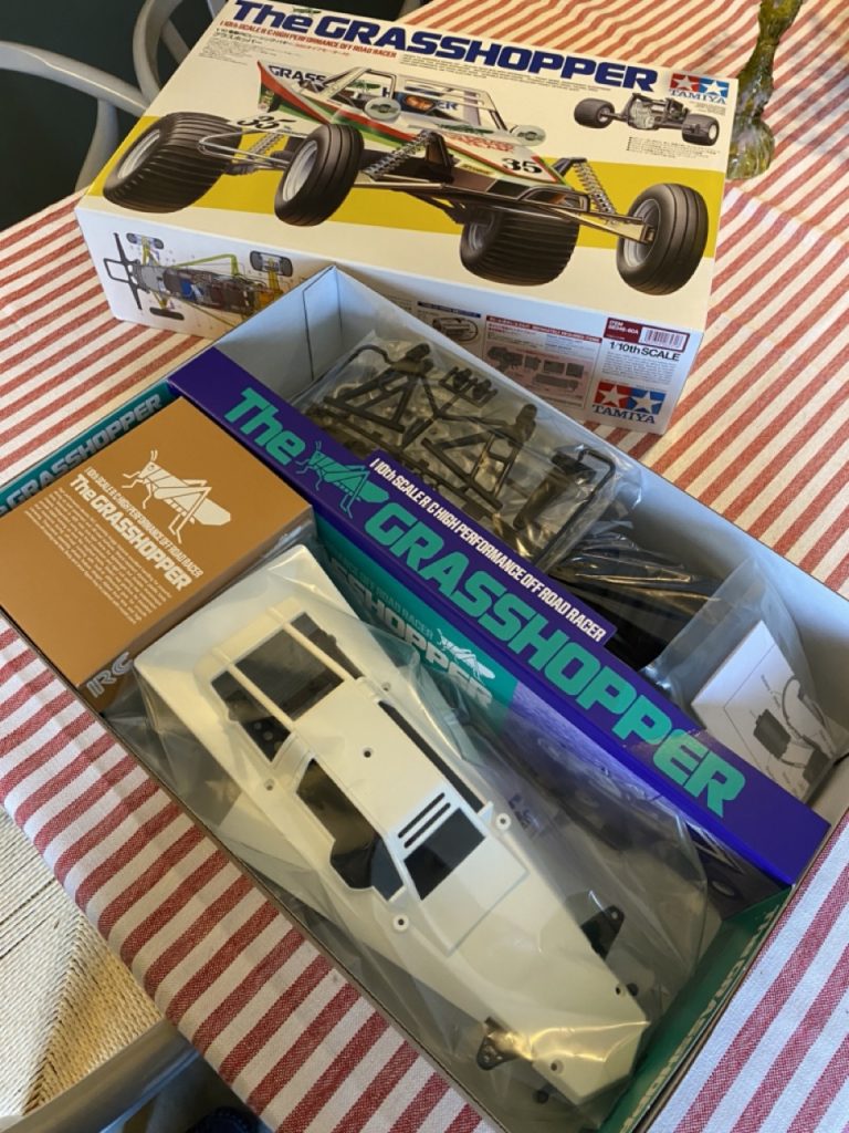 Tamiya Grasshopper RC unboxed