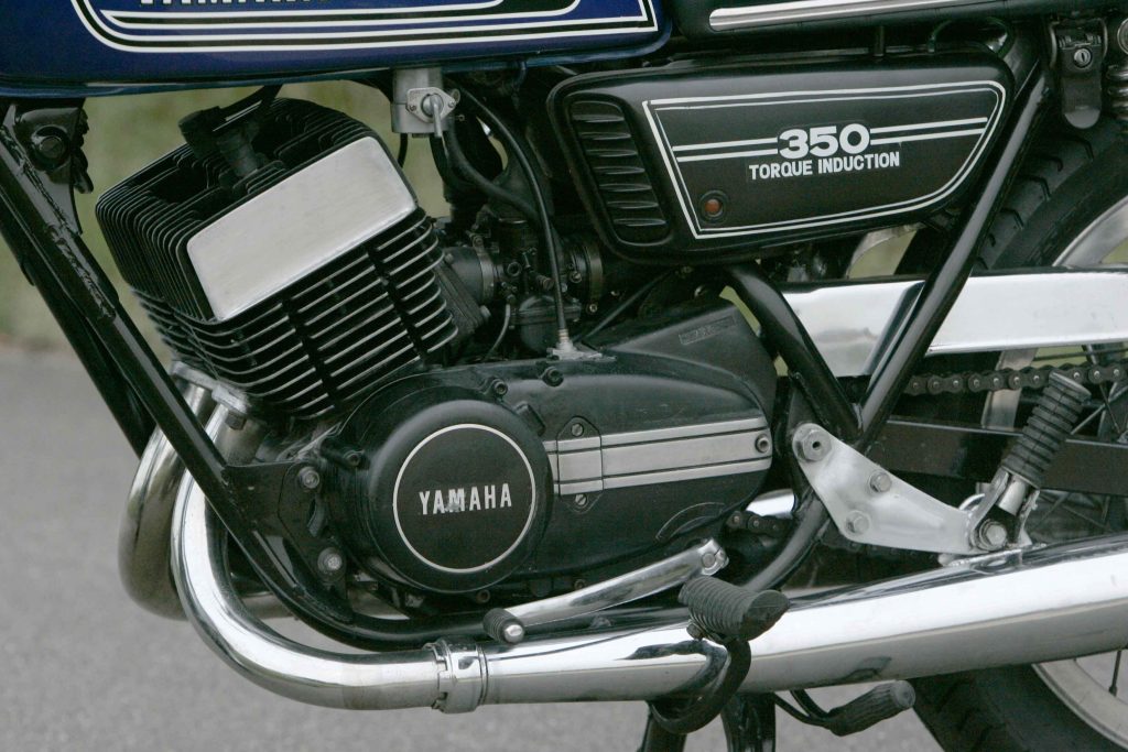 1974 Yamaha RD350 engine