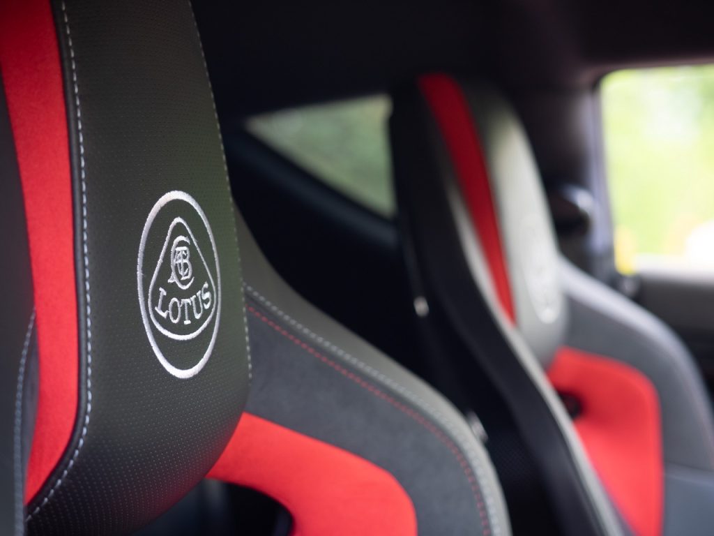 Lotus Evora GT seats