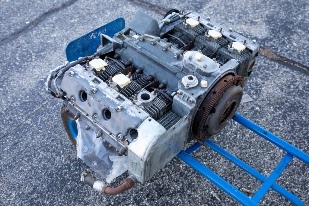 Porsche 2.0 L engine auction 2