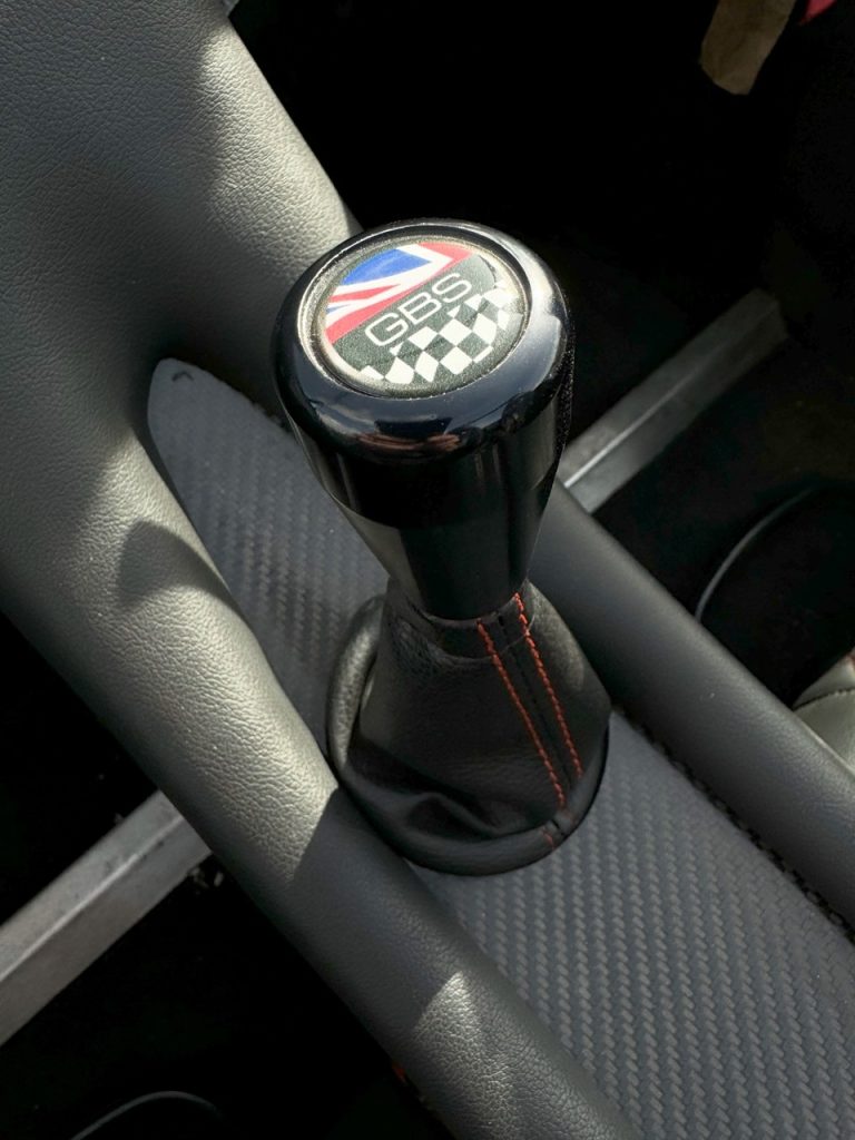 GBS Zero sports car shifter