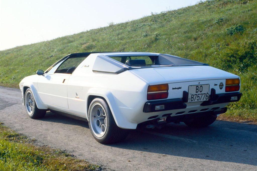 Lamborghini Silhouette rear 3/4