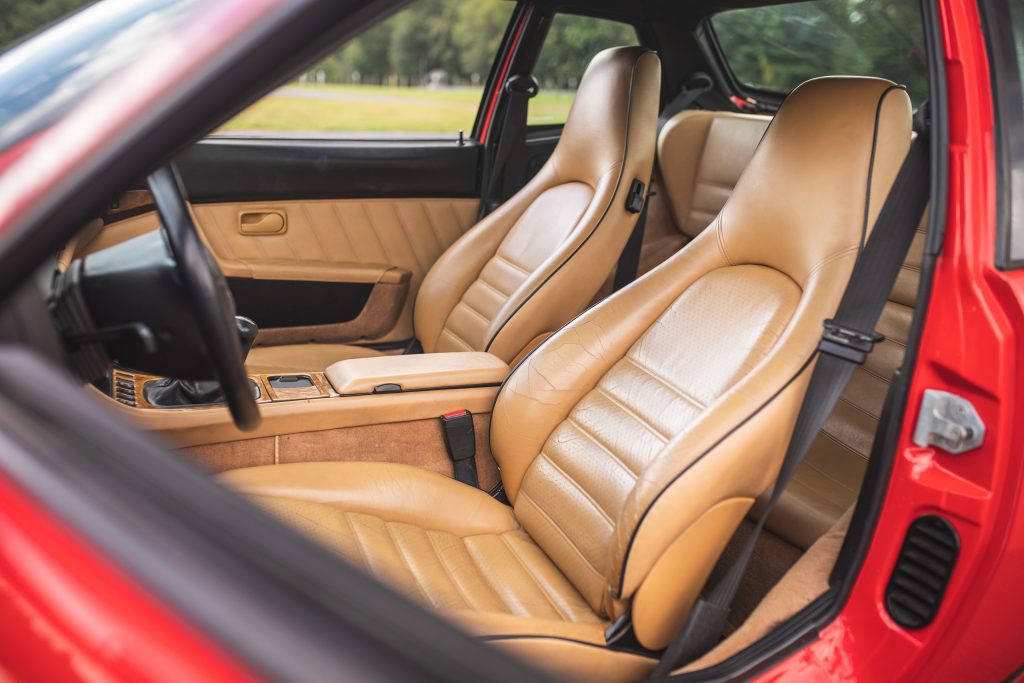 1993 Porsche 968 interior seats