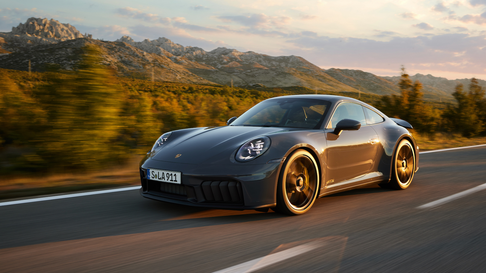 The Hybrid 911 Has Arrived Hagerty UK