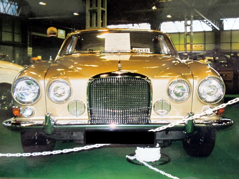 1961 - 1964 Jaguar Mark X